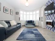 3 bedroom semi detached house for sale in Hitchin Road,...