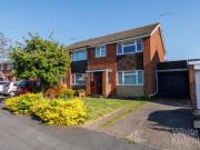 3 bedroom semi detached house for sale in Hollydale...