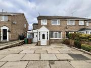 3 bedroom semi detached house for sale in Hunters Park...