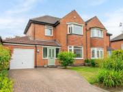 3 bedroom semi detached house for sale in Irwin Avenue,...