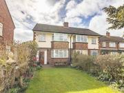 3 Bedroom Semi detached House For Sale In Iver