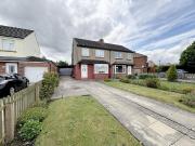 3 bedroom semi detached house for sale in Kingsley Road,...