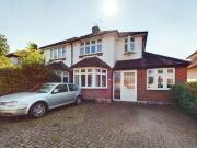 3 Bedroom Semi detached House For Sale In Kingston Upon...
