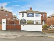 3 Bedroom Semi detached House For Sale In Leeds, West...