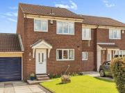 3 Bedroom Semi detached House For Sale In Leeds, West...