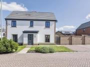 3 Bedroom Semi detached House For Sale In Leicester,...