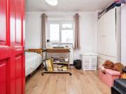 3 bedroom semi detached house for sale in Lovell Road,...