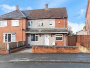 3 bedroom semi detached house for sale in Lundy Road,...