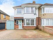 3 Bedroom Semi detached House For Sale In Luton