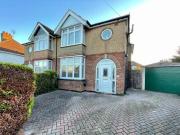 3 Bedroom Semi detached House For Sale In Luton,...