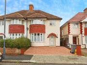 3 bedroom semi detached house for sale in Medway...