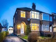 3 Bedroom Semi detached House For Sale In Moortown