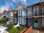 3 bedroom semi detached house for sale in Navarino Road,...