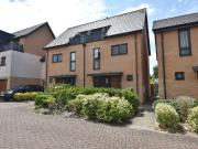 3 bedroom semi detached house for sale in Neath Farm...
