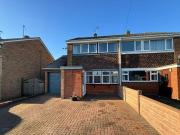 3 Bedroom Semi detached House For Sale In Newhall,...