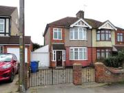 3 Bedroom Semi detached House For Sale In North Grays, Essex