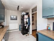 3 bedroom semi detached house for sale in Nuneaton...