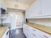 3 bedroom semi detached house for sale in Nuthall Road,...