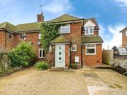 3 Bedroom Semi detached House For Sale In Oakley