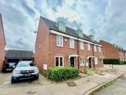 3 Bedroom Semi detached House For Sale In Oakridge Park,...