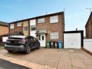 3 Bedroom Semi detached House For Sale In Oldham,...