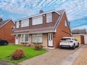 3 bedroom semi detached house for sale in Palmerston...