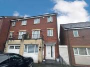 3 Bedroom Semi detached House For Sale In Parkfields
