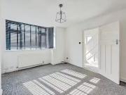 3 Bedroom Semi Detached House For Sale In Parkway,...