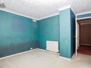 3 bedroom semi detached house for sale in Pennine Way,...