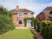 3 bedroom semi detached house for sale in Pinhoe Road,...