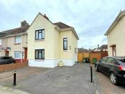 3 Bedroom Semi detached House For Sale In Portsmouth,...
