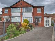3 bedroom semi detached house for sale in Ringwood...
