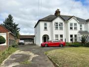 3 Bedroom Semi detached House For Sale In Rochester, Kent