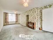 3 Bedroom Semi Detached House For Sale In Roding Close,...