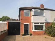3 Bedroom Semi detached House For Sale In Rothwell, Leeds