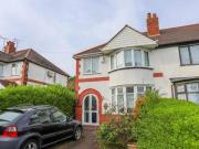 3 Bedroom Semi detached House For Sale In Rowley Regis