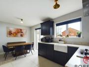 3 Bedroom Semi detached House For Sale In Ruislip, Middlesex