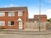 3 bedroom semi detached house for sale in Rushy Close,...