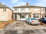 3 bedroom semi detached house for sale in Ruskin Avenue,...
