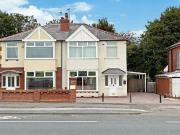 3 bedroom semi detached house for sale in Salford Road,...