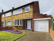 3 Bedroom Semi detached House For Sale In Scawsby