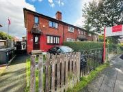 3 bedroom semi detached house for sale in Sissons Grove,...
