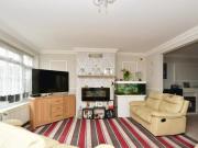 3 Bedroom Semi detached House For Sale In Sittingbourne