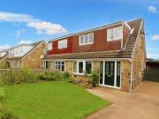 3 Bedroom Semi detached House For Sale In Skelmanthorpe,...