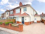 3 bedroom semi detached house for sale in Skipton...