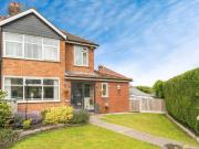 3 bedroom semi detached house for sale in Smith Drive,...