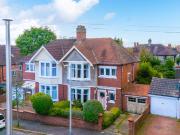 3 bedroom semi detached house for sale in Southcourt...