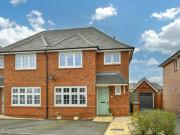 3 Bedroom Semi detached House For Sale In Stafford,...