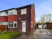 3 Bedroom Semi detached House For Sale In Stockport,...