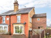 3 Bedroom Semi detached House For Sale In Sunbury on thames